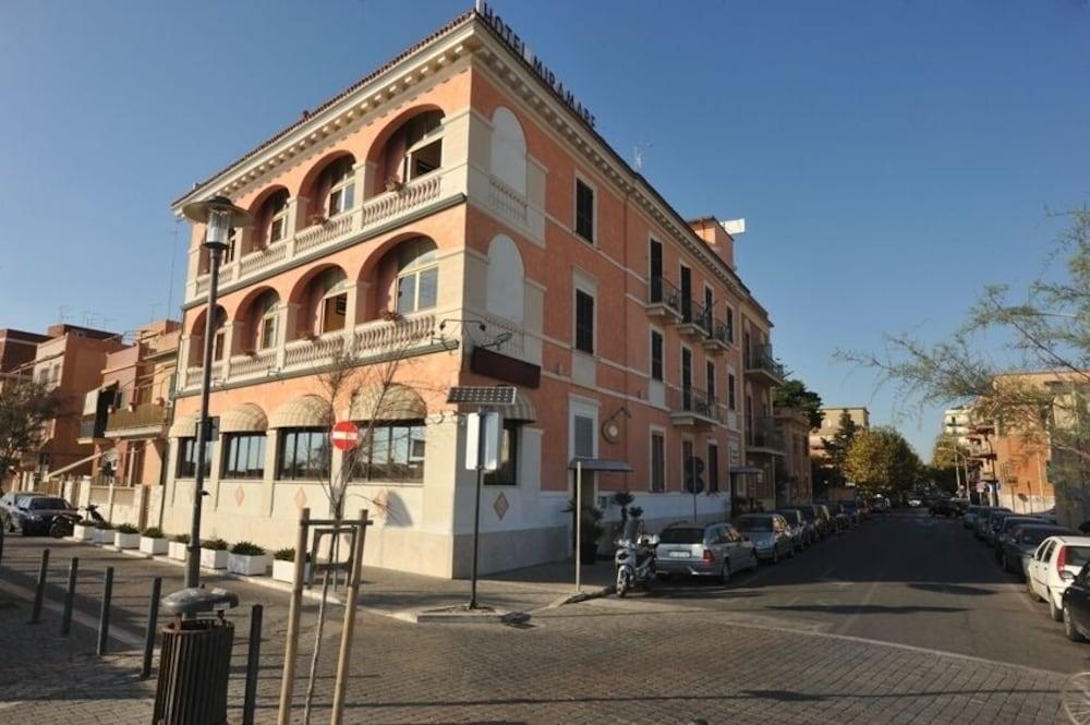 Miramare Hotel